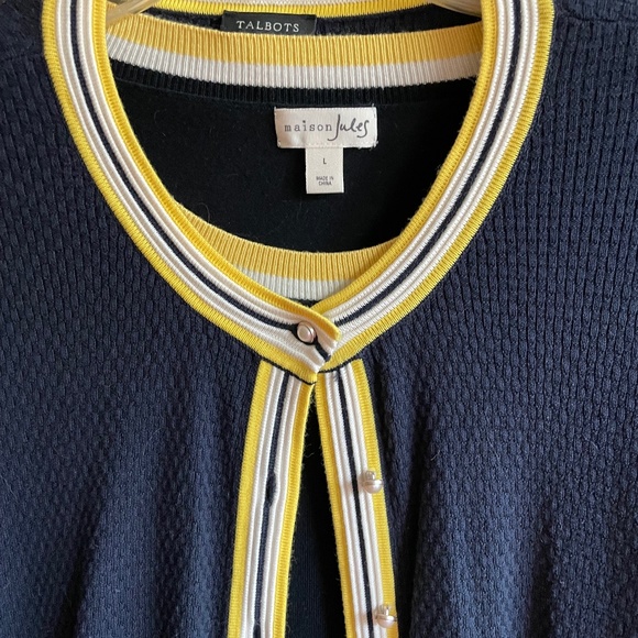 Talbots Women's Navy and Yellow Sweater - Picture 3 of 11